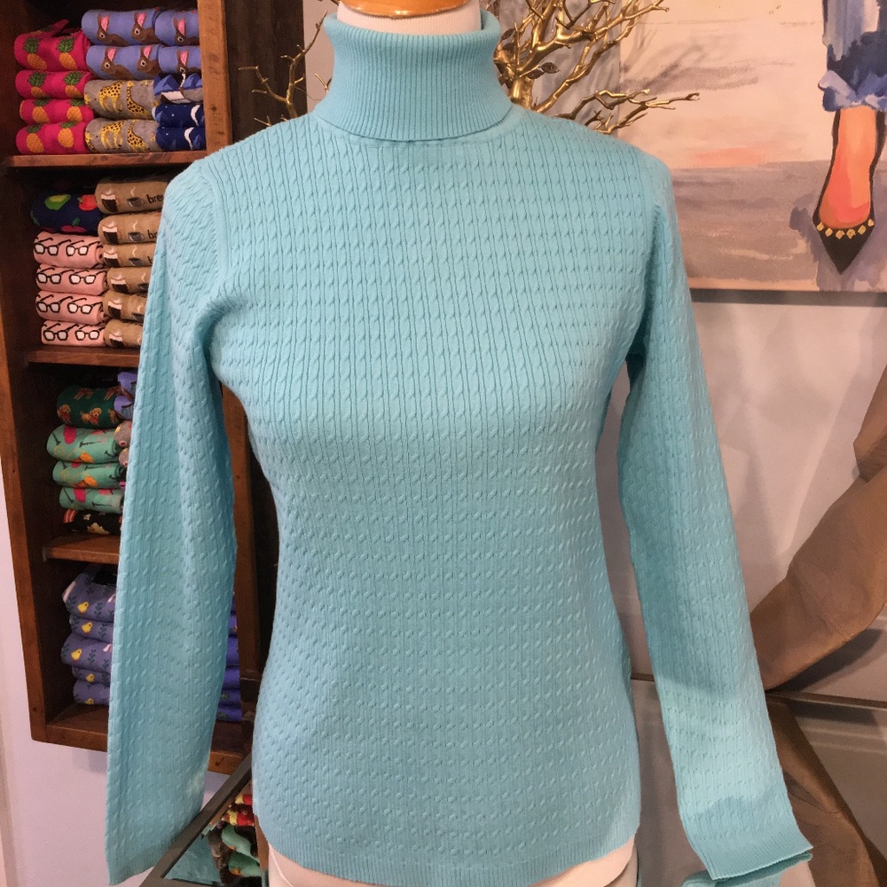 Blue Cable Knit Turtleneck Sweater Size Med/Large